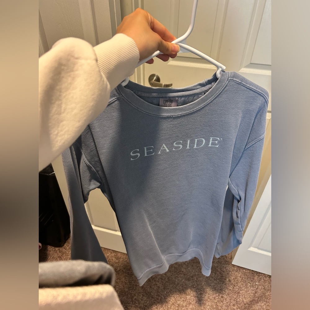 Seaside sweatshirt